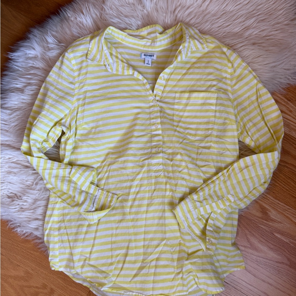 Old Navy Yellow Cream Button Down Polo Shirt - Picture 1 of 3